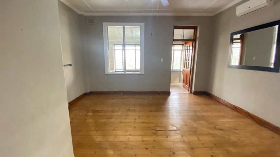 To Let 2 Bedroom Property for Rent in Essenwood KwaZulu-Natal
