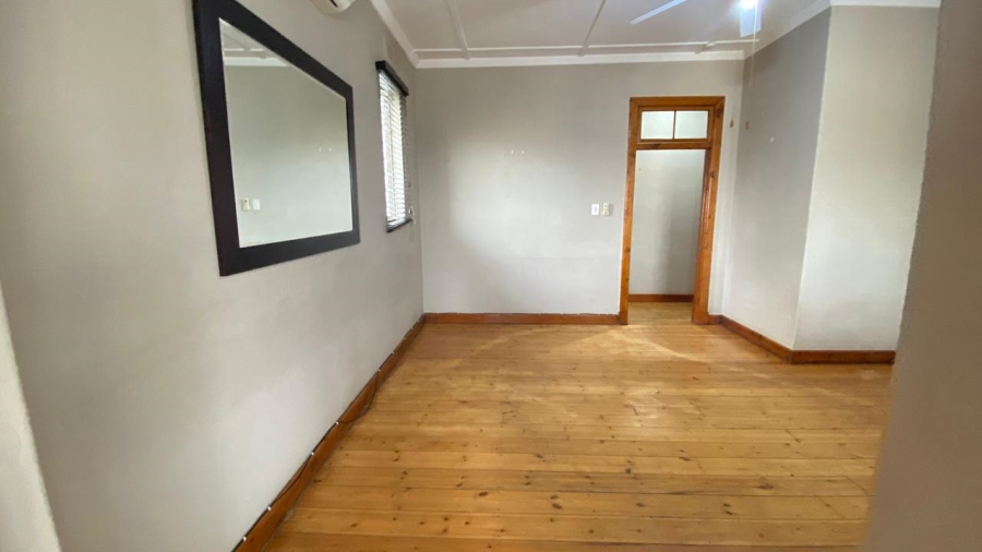 To Let 2 Bedroom Property for Rent in Essenwood KwaZulu-Natal