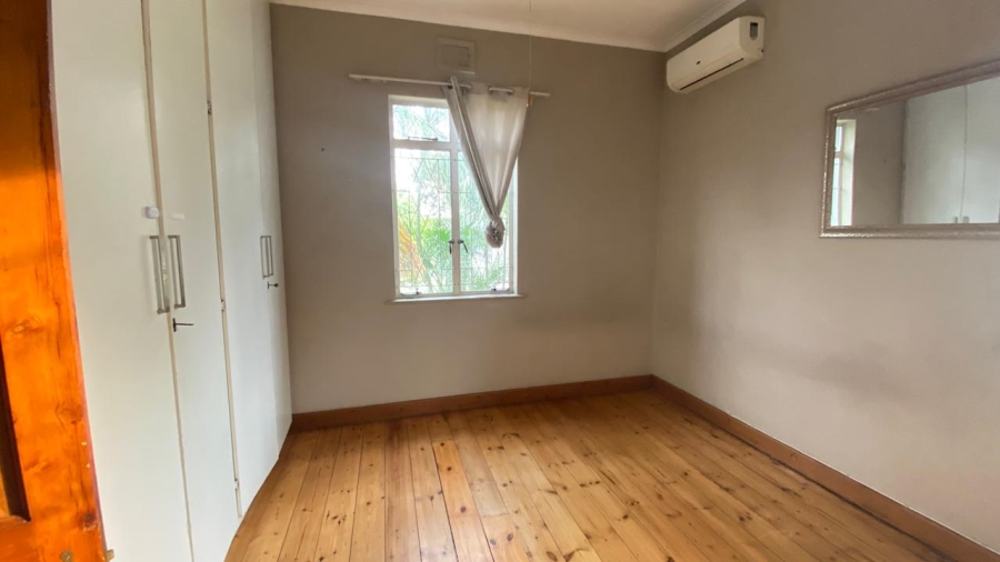 To Let 2 Bedroom Property for Rent in Essenwood KwaZulu-Natal