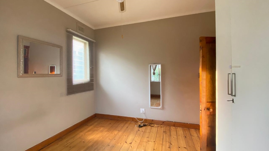 To Let 2 Bedroom Property for Rent in Essenwood KwaZulu-Natal