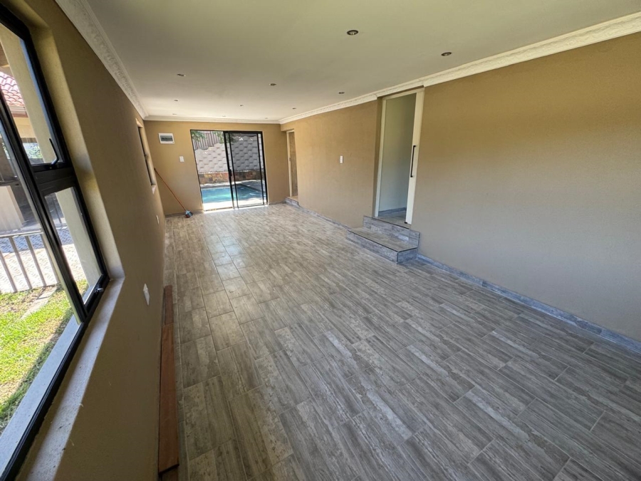 5 Bedroom Property for Sale in Malvern KwaZulu-Natal