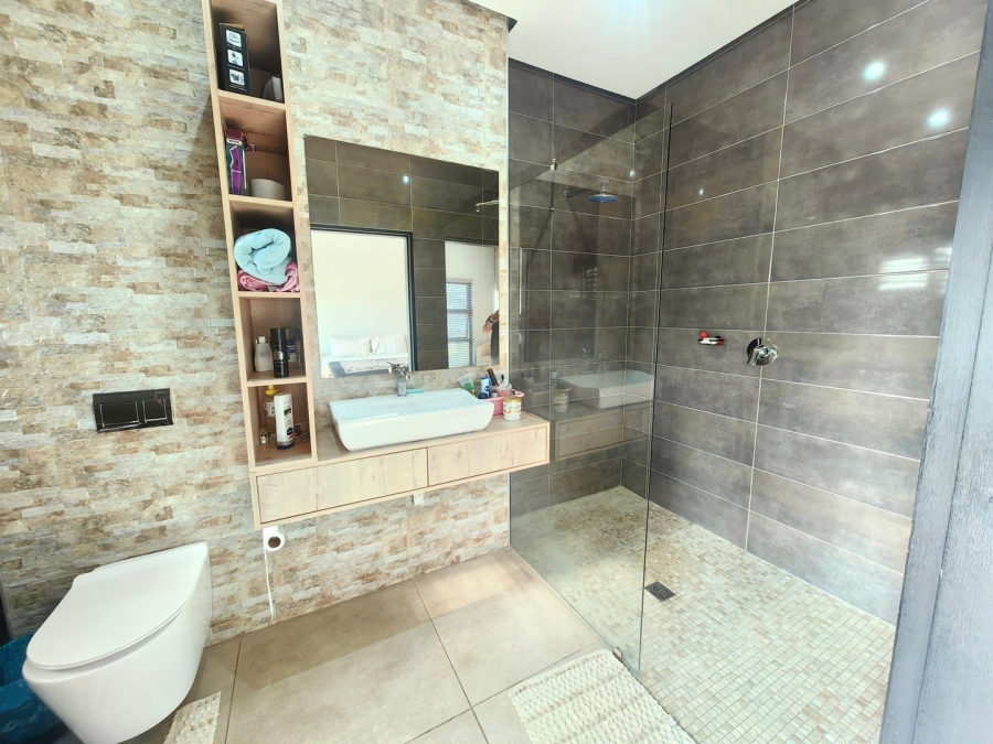 4 Bedroom Property for Sale in Palm Lakes Estate KwaZulu-Natal