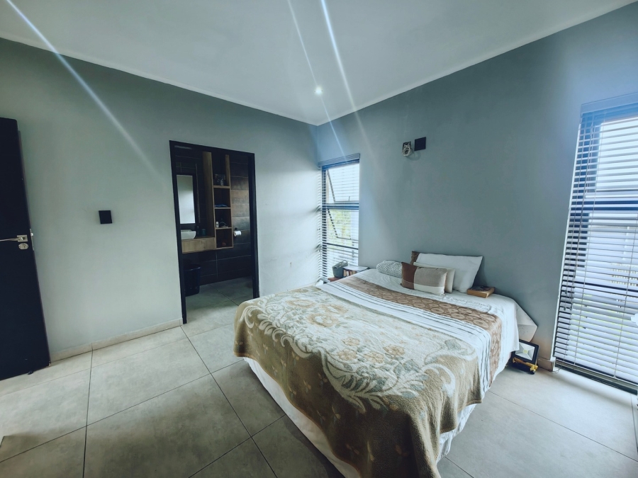 4 Bedroom Property for Sale in Palm Lakes Estate KwaZulu-Natal