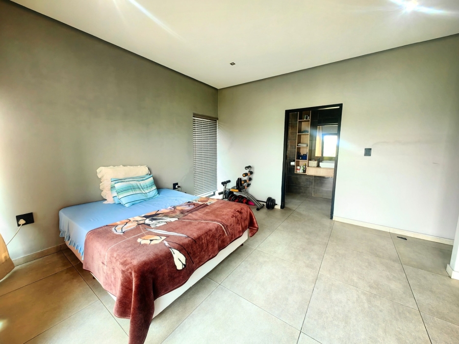 4 Bedroom Property for Sale in Palm Lakes Estate KwaZulu-Natal