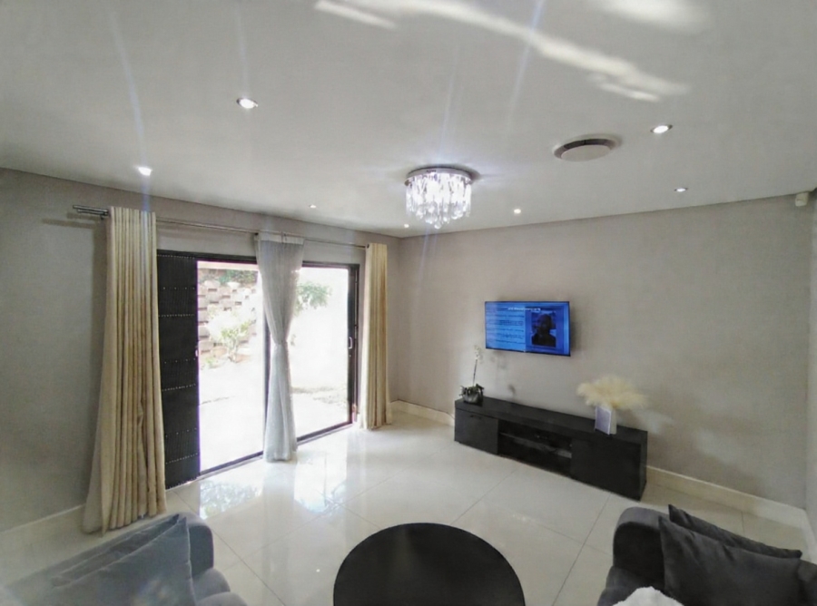 4 Bedroom Property for Sale in Izinga Estate KwaZulu-Natal