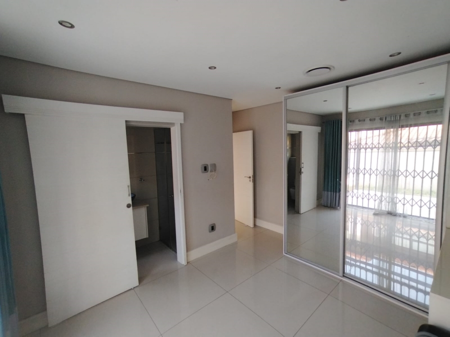 4 Bedroom Property for Sale in Izinga Estate KwaZulu-Natal