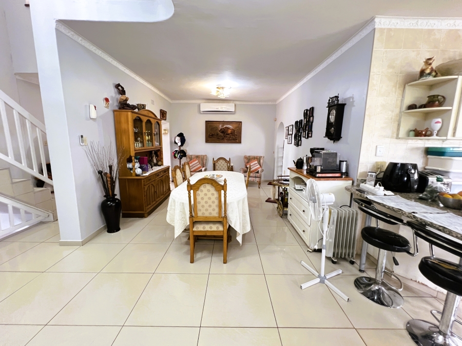 7 Bedroom Property for Sale in Panorama KwaZulu-Natal