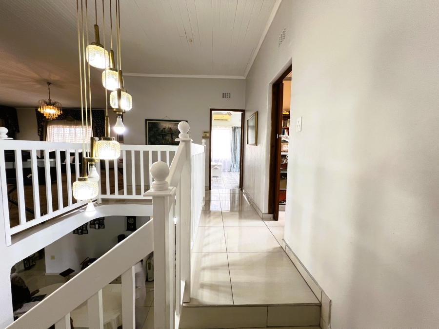 7 Bedroom Property for Sale in Panorama KwaZulu-Natal