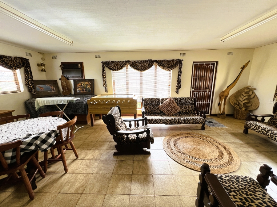 7 Bedroom Property for Sale in Panorama KwaZulu-Natal