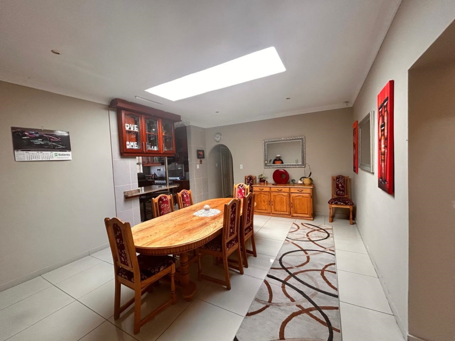 4 Bedroom Property for Sale in Veld En Vlei KwaZulu-Natal