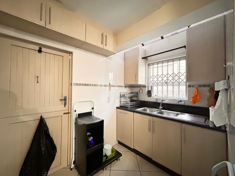 4 Bedroom Property for Sale in Meer En See KwaZulu-Natal