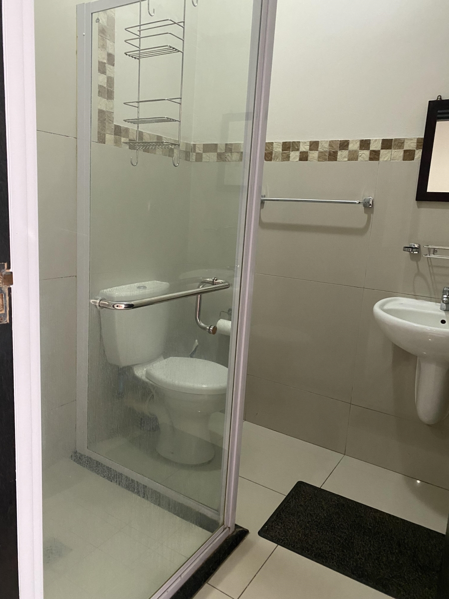 2 Bedroom Property for Sale in Umhlanga Ridge KwaZulu-Natal