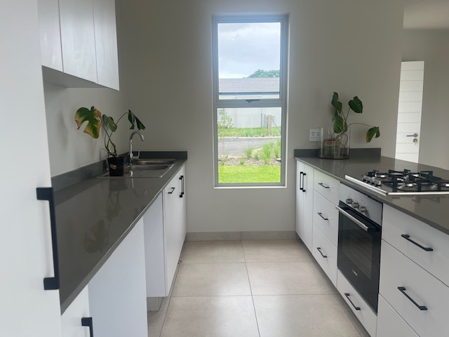 To Let 2 Bedroom Property for Rent in Sheffield Beach KwaZulu-Natal
