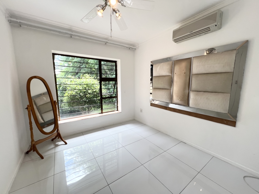 5 Bedroom Property for Sale in Meer En See KwaZulu-Natal