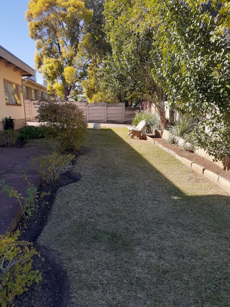 4 Bedroom Property for Sale in Sunnyridge KwaZulu-Natal