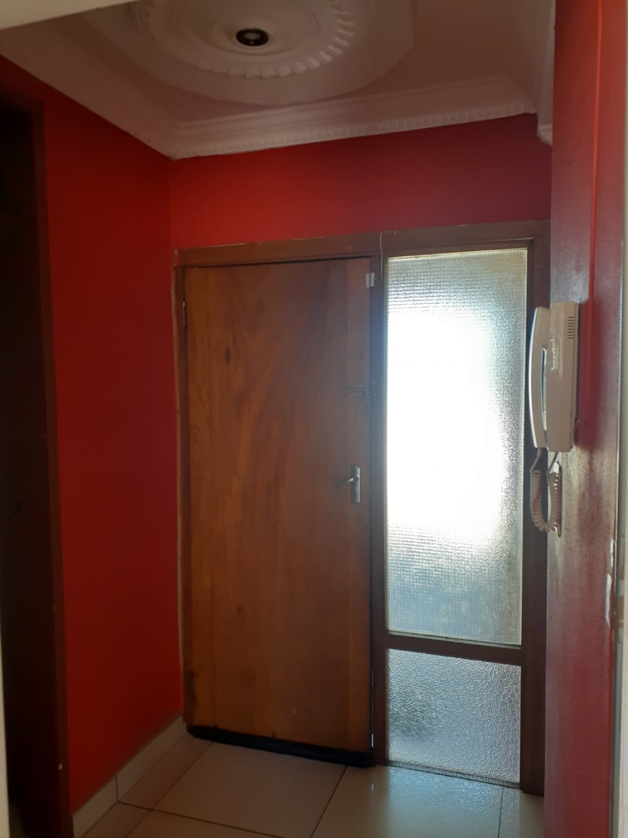 4 Bedroom Property for Sale in Sunnyridge KwaZulu-Natal