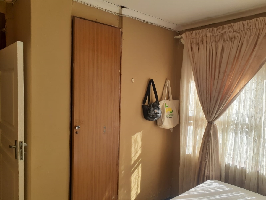4 Bedroom Property for Sale in Sunnyridge KwaZulu-Natal