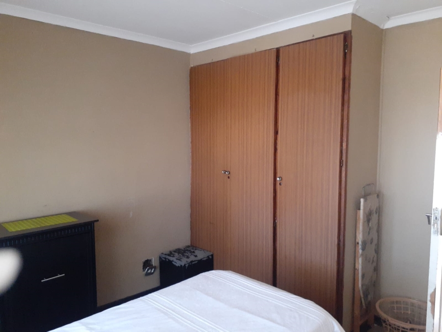 4 Bedroom Property for Sale in Sunnyridge KwaZulu-Natal