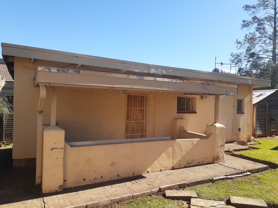 4 Bedroom Property for Sale in Sunnyridge KwaZulu-Natal