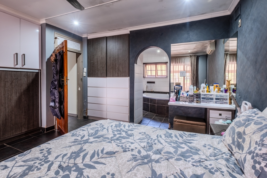 4 Bedroom Property for Sale in Glen Hills KwaZulu-Natal