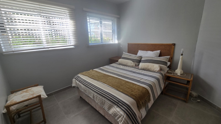To Let 3 Bedroom Property for Rent in Compensation Beach KwaZulu-Natal