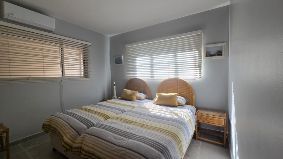 To Let 3 Bedroom Property for Rent in Compensation Beach KwaZulu-Natal