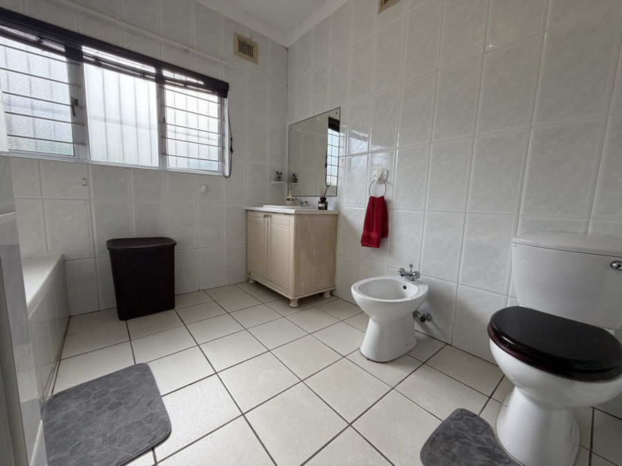 3 Bedroom Property for Sale in Scottburgh South KwaZulu-Natal