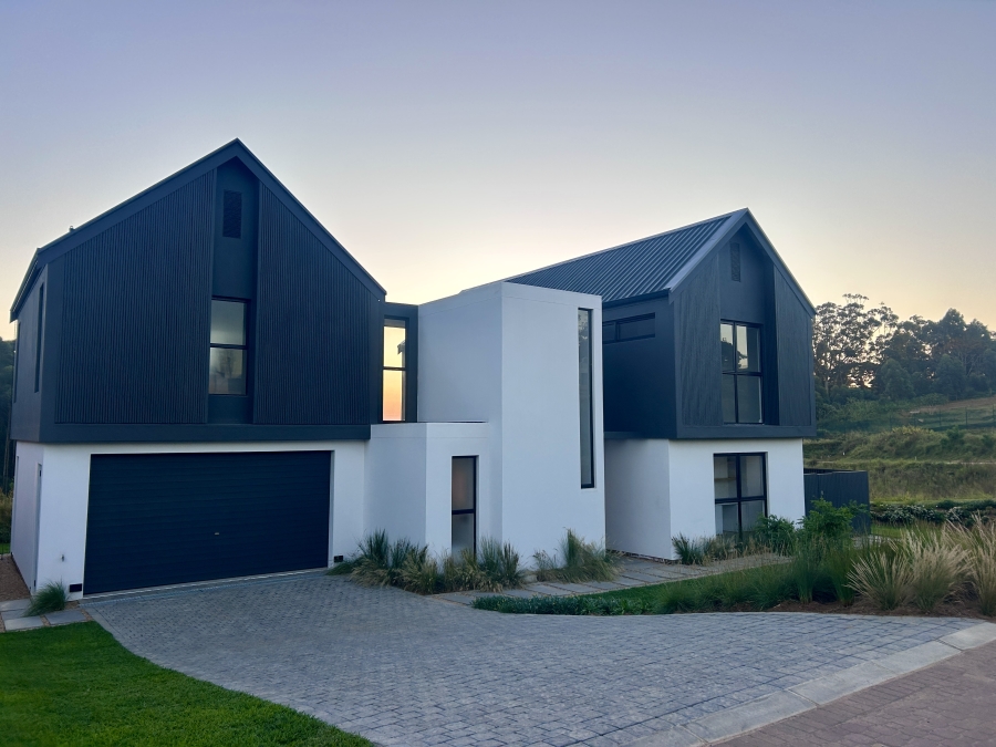 4 Bedroom Property for Sale in Elaleni Coastal Forest Estate KwaZulu-Natal