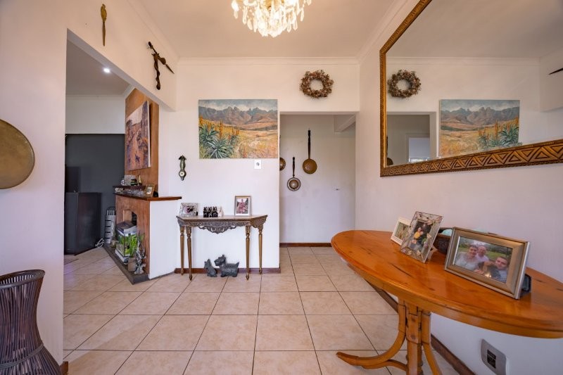 4 Bedroom Property for Sale in Cowies Hill KwaZulu-Natal