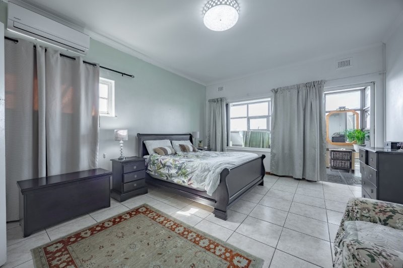 4 Bedroom Property for Sale in Cowies Hill KwaZulu-Natal
