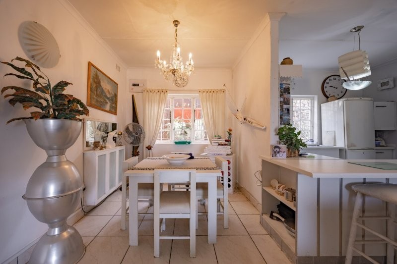 4 Bedroom Property for Sale in Cowies Hill KwaZulu-Natal