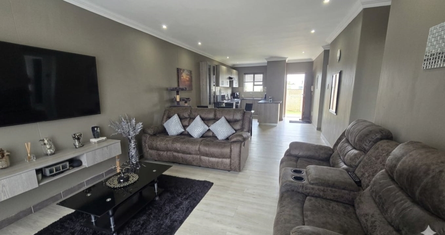 2 Bedroom Property for Sale in Umhlanga Ridge KwaZulu-Natal