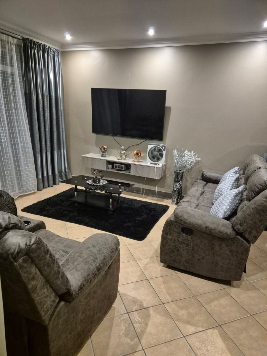 2 Bedroom Property for Sale in Umhlanga Ridge KwaZulu-Natal