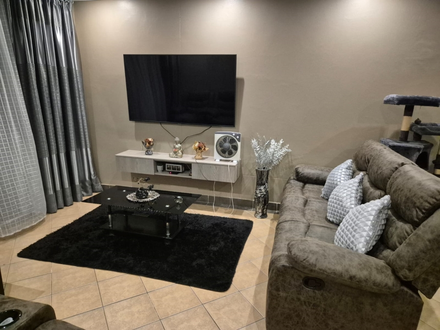 2 Bedroom Property for Sale in Umhlanga Ridge KwaZulu-Natal