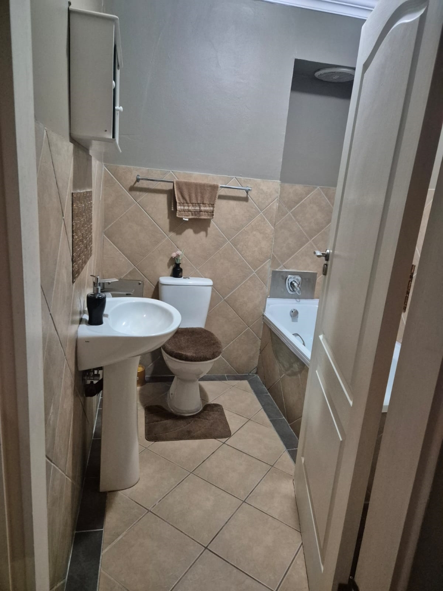 2 Bedroom Property for Sale in Umhlanga Ridge KwaZulu-Natal