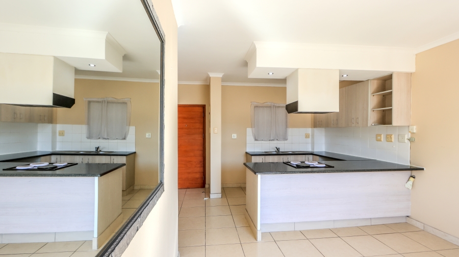 1 Bedroom Property for Sale in New Town Centre KwaZulu-Natal
