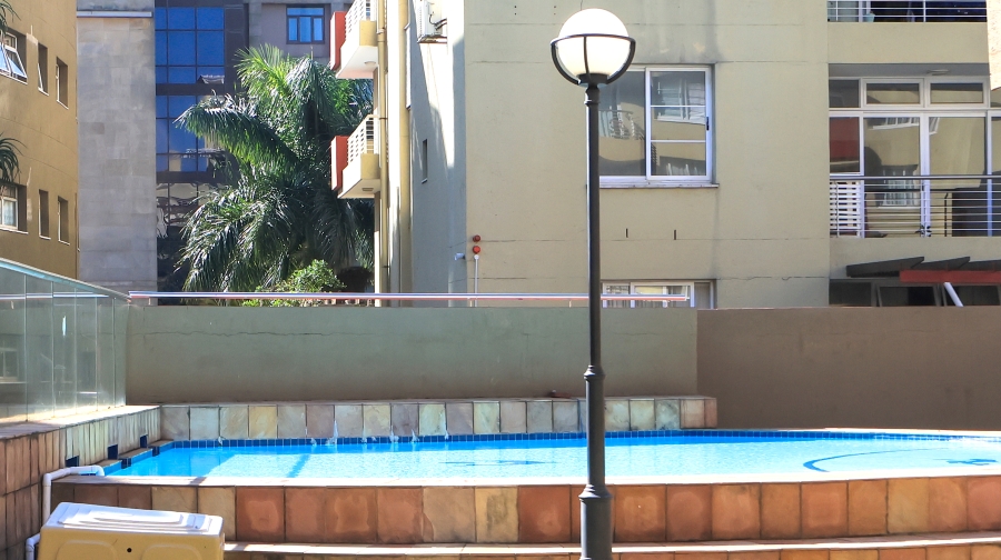 1 Bedroom Property for Sale in New Town Centre KwaZulu-Natal