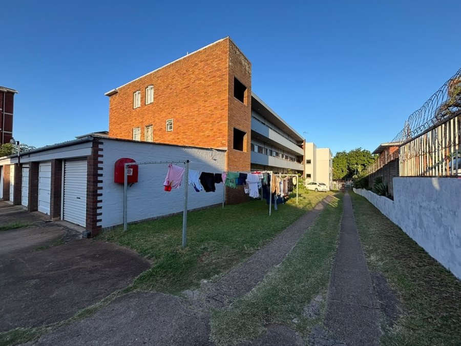 2 Bedroom Property for Sale in Glenwood KwaZulu-Natal