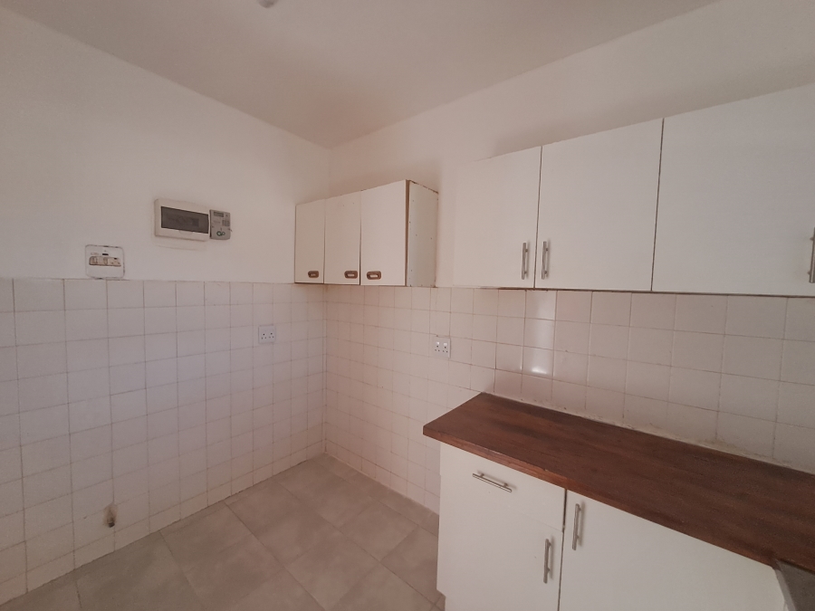 To Let 2 Bedroom Property for Rent in Overport KwaZulu-Natal