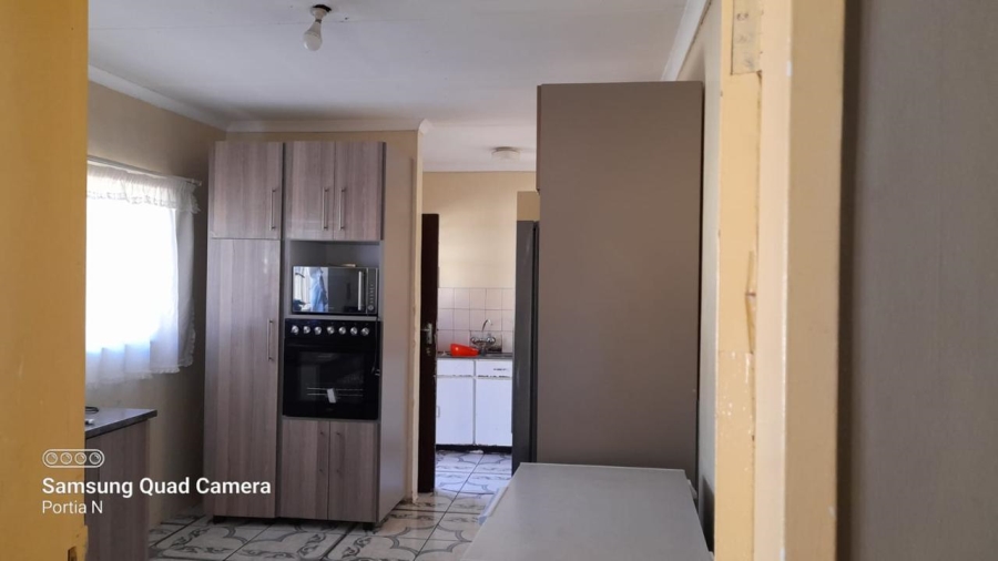 3 Bedroom Property for Sale in Sunnyridge KwaZulu-Natal