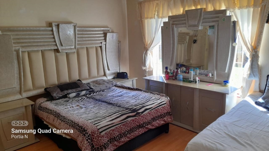 3 Bedroom Property for Sale in Sunnyridge KwaZulu-Natal