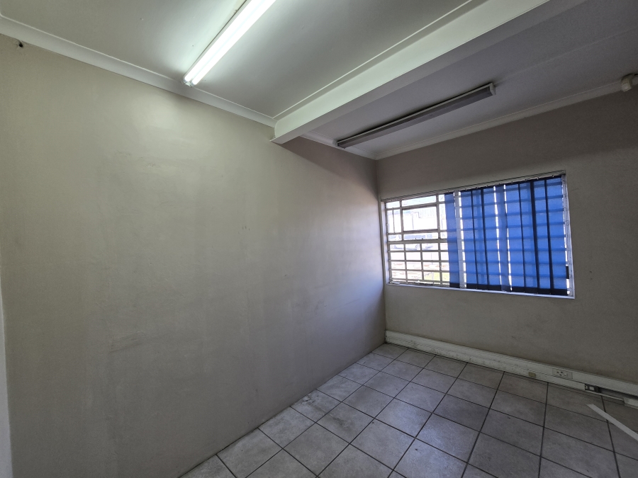 To Let Commercial Property for Rent in New Germany KwaZulu-Natal