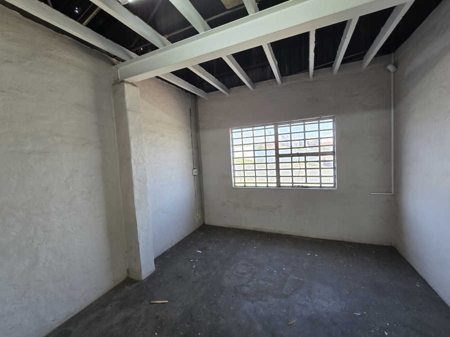 To Let Commercial Property for Rent in New Germany KwaZulu-Natal