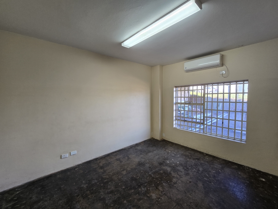 To Let Commercial Property for Rent in New Germany KwaZulu-Natal