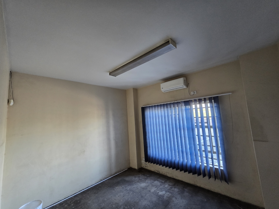 To Let Commercial Property for Rent in New Germany KwaZulu-Natal