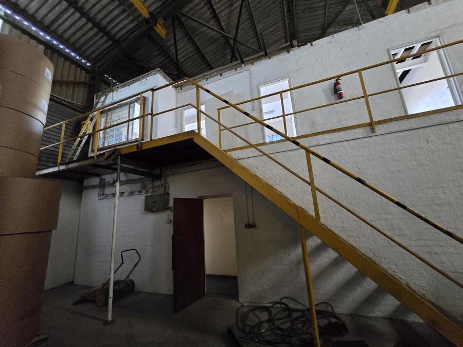 To Let Commercial Property for Rent in New Germany KwaZulu-Natal