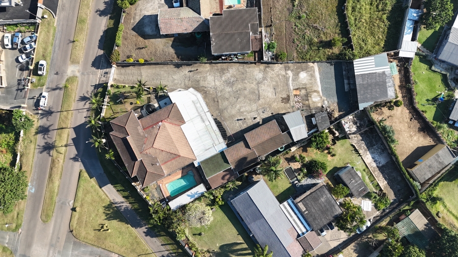 5 Bedroom Property for Sale in Parkside KwaZulu-Natal