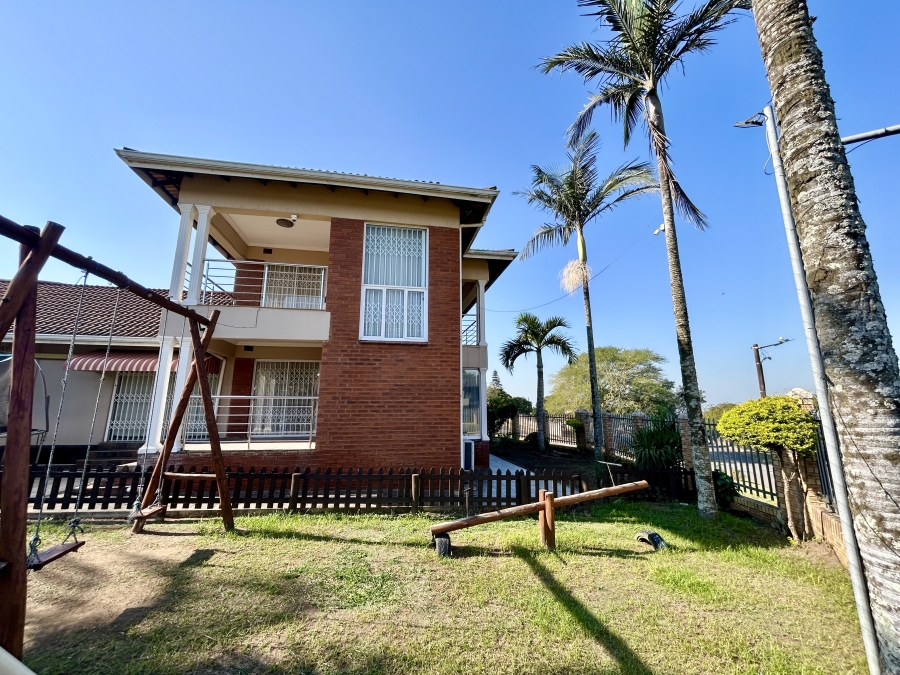 5 Bedroom Property for Sale in Parkside KwaZulu-Natal