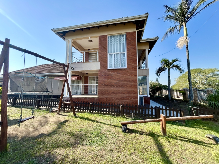 5 Bedroom Property for Sale in Parkside KwaZulu-Natal