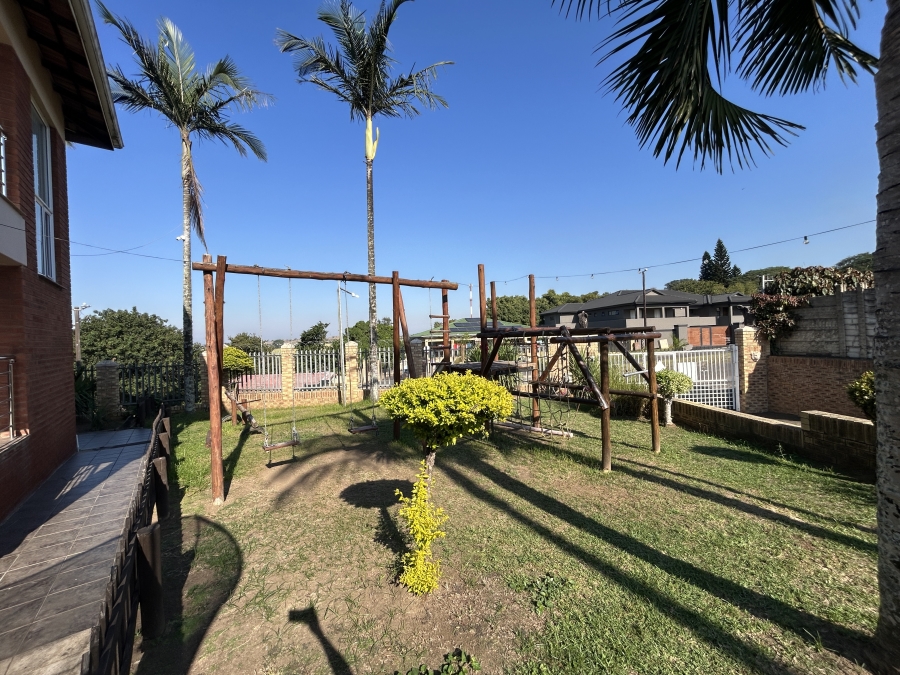5 Bedroom Property for Sale in Parkside KwaZulu-Natal